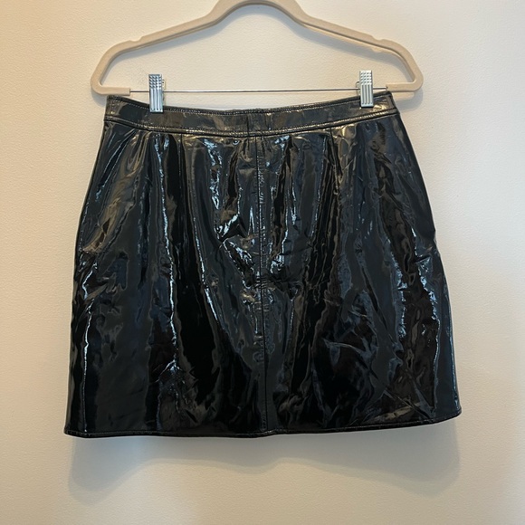 BNWOT Icone vinyl/latex look mini skirt - Picture 6 of 6
